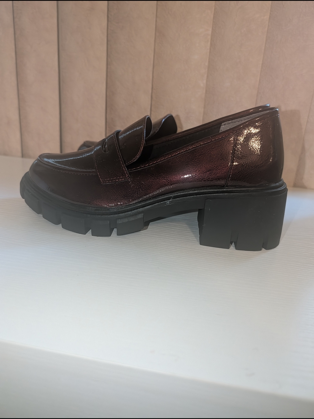Crown Vintage Penny Loafers Burgundy